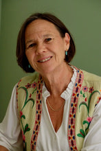 Load image into Gallery viewer, Storytime with Kim Normanton on Saturday 12th September at 10am, Cobham Library, KT11 2AE
